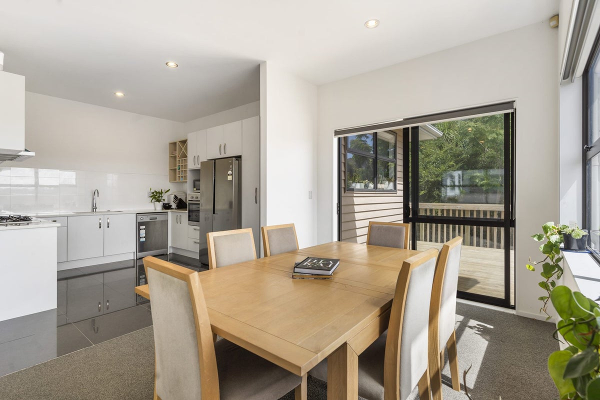 7 Vino Cina Heights, Ranui, Auckland - Carousel 1