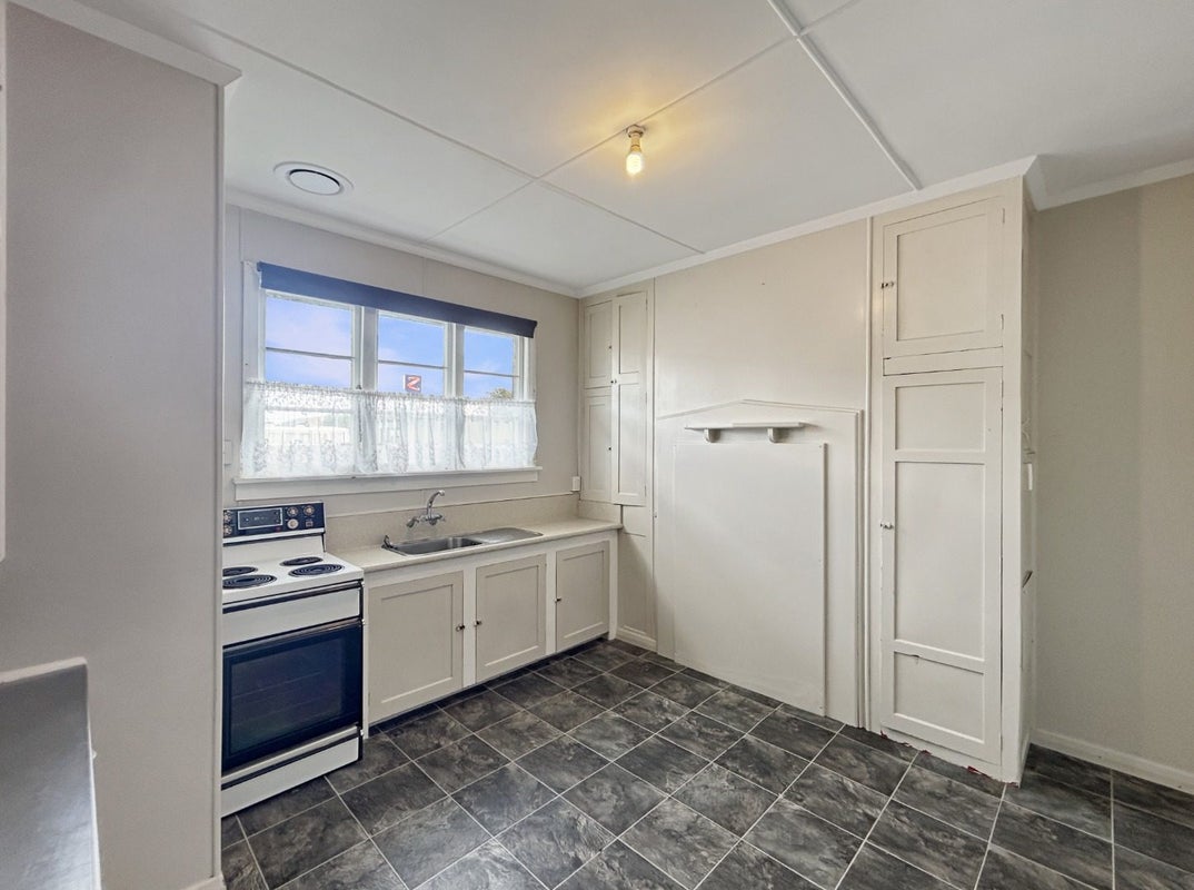 3/19 Liffey Street, Avenal, Invercargill - Carousel 2