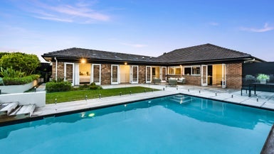 94 Whitehaven Road, Glendowie, Auckland - Carousel 1