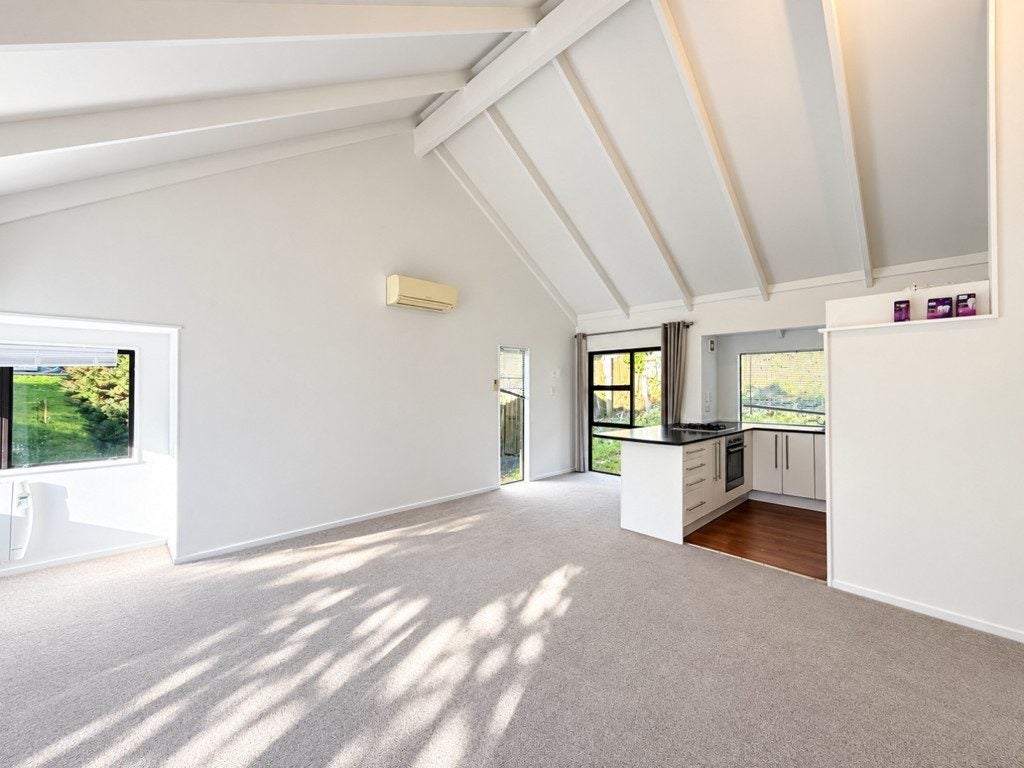 1/38 Hutchinson Avenue, New Lynn, Waitakere City, Auckland - Carousel 2