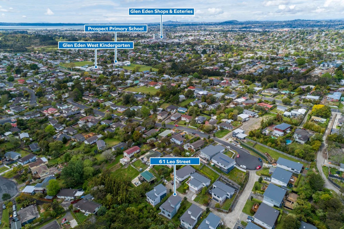 61 Leo Street, Glen Eden, Auckland - Carousel 2