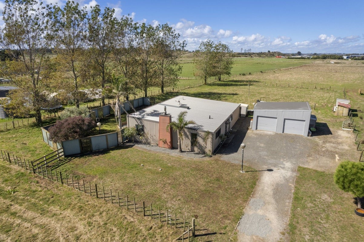 36 Waitai Street, Castlecliff, Whanganui - Carousel 1
