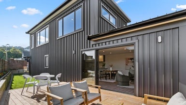 10B Nadia grove, Khandallah, Wellington - Carousel 1