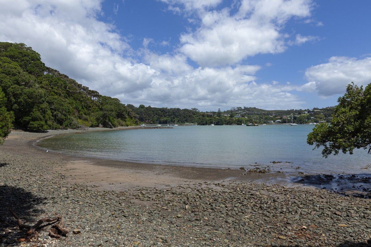 79A Peninsula Parade, Hihi, Mangonui - Carousel 2