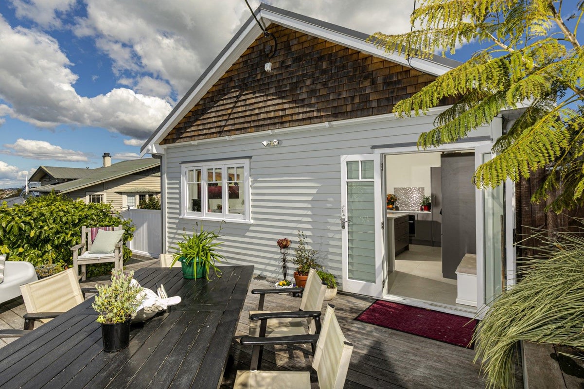 47 Lake Road, Devonport, Auckland - Carousel 1