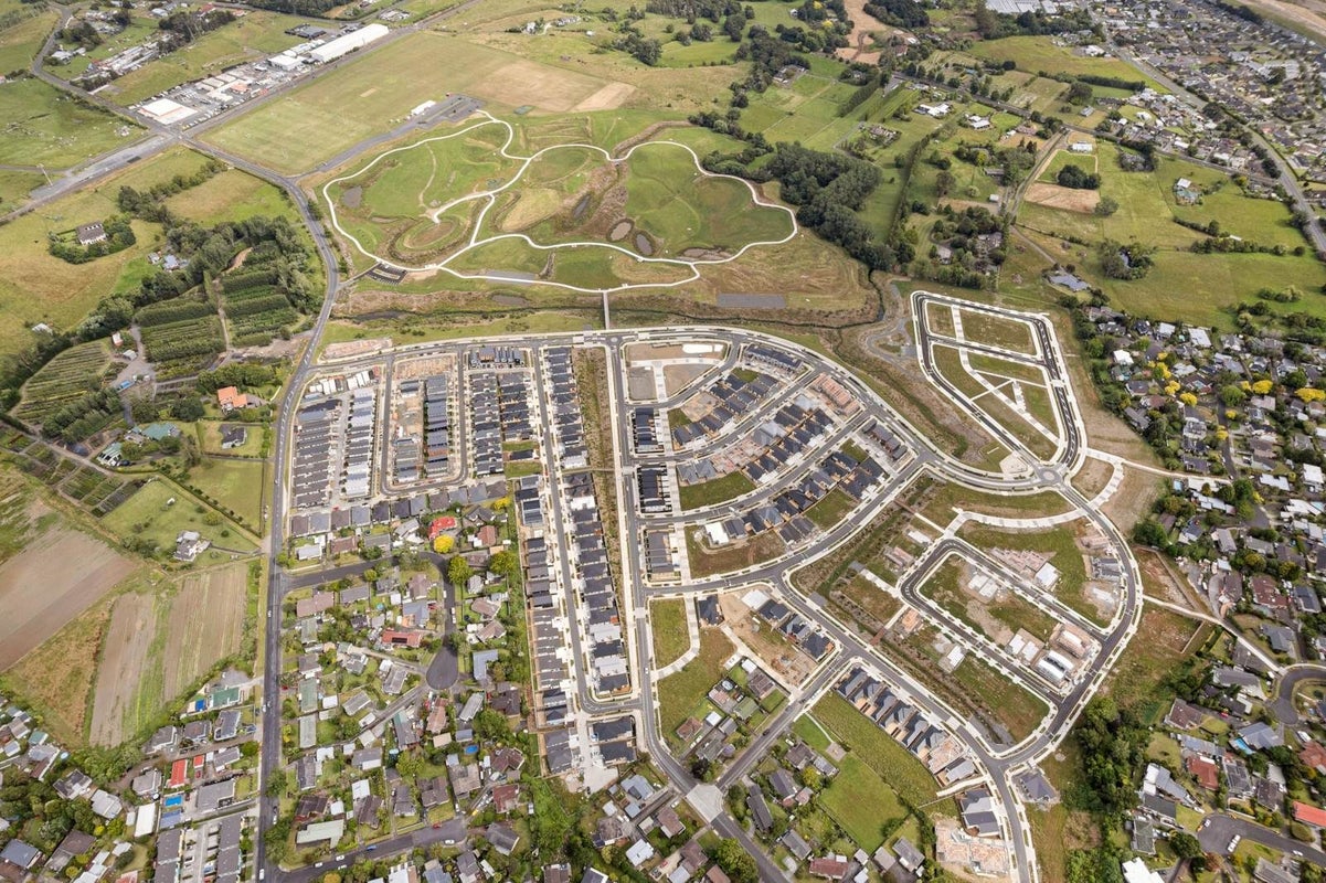 36 Bannockburn Road, Ōpaheke, Papakura - Carousel 31