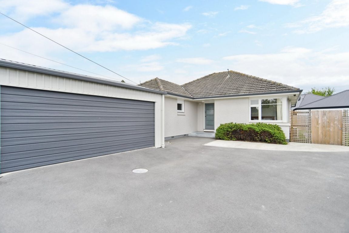 42 Ariki Place, Hei Hei, Christchurch - Carousel 1
