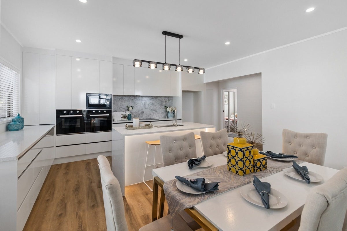 9 Taumata Road, Sandringham, Auckland - Carousel 1