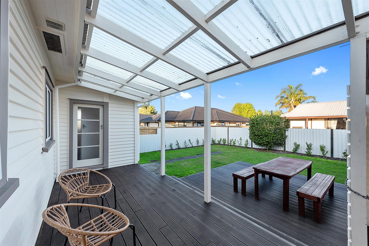 11 Windsor Road, Maeroa, Hamilton - Carousel 21