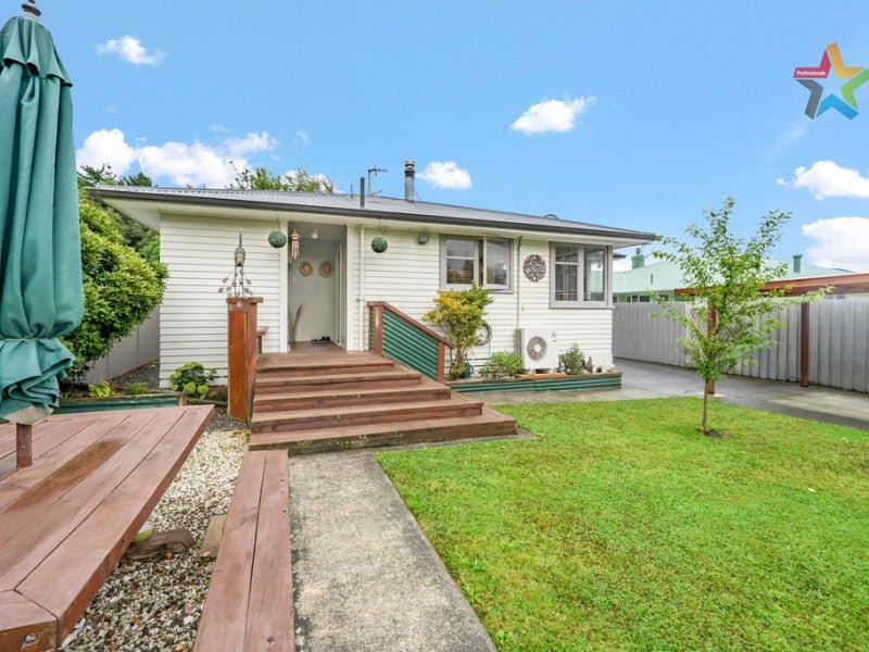 5 Kowhai Street, Wainuiomata, Lower Hutt - Carousel 2