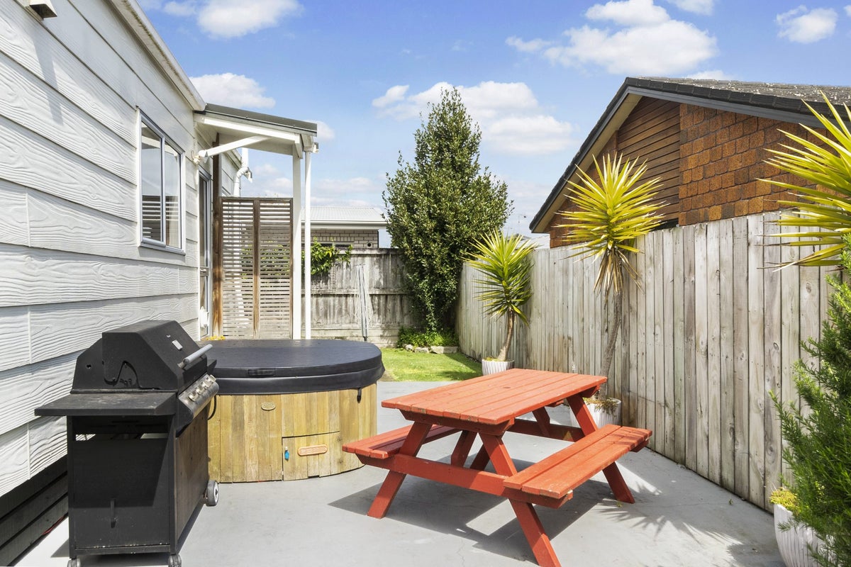 15B Maitland Street, Frankton, Hamilton - Carousel 15