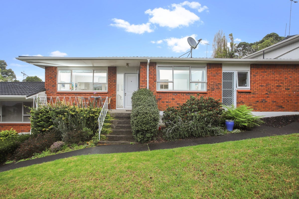 3/11 Houghton Street, Meadowbank, Auckland - Carousel 2