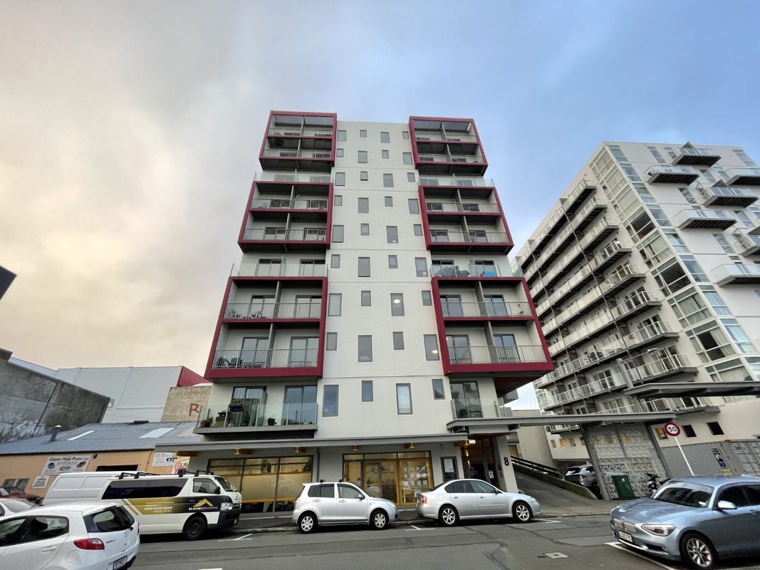 404/8 WIGAN ST, TE ARO, WELLINGTON - Carousel 1