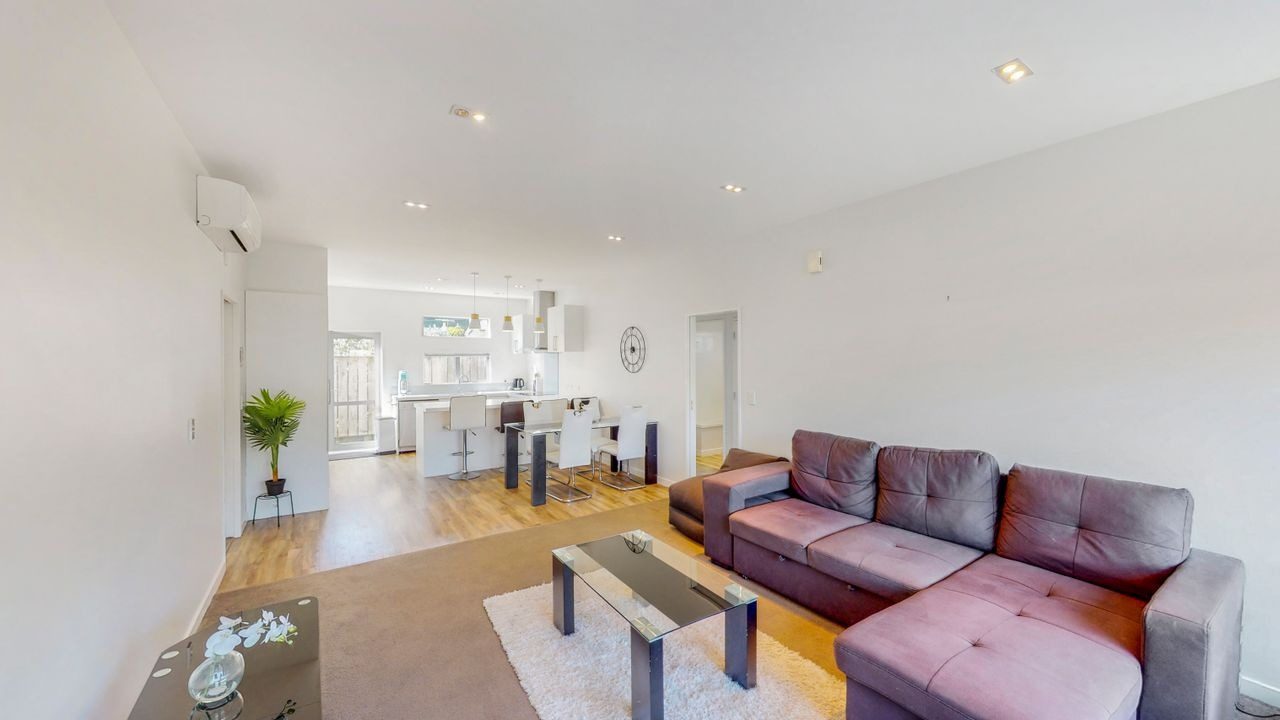 16B Argentine Avenue, Miramar, Wellington - Carousel 1