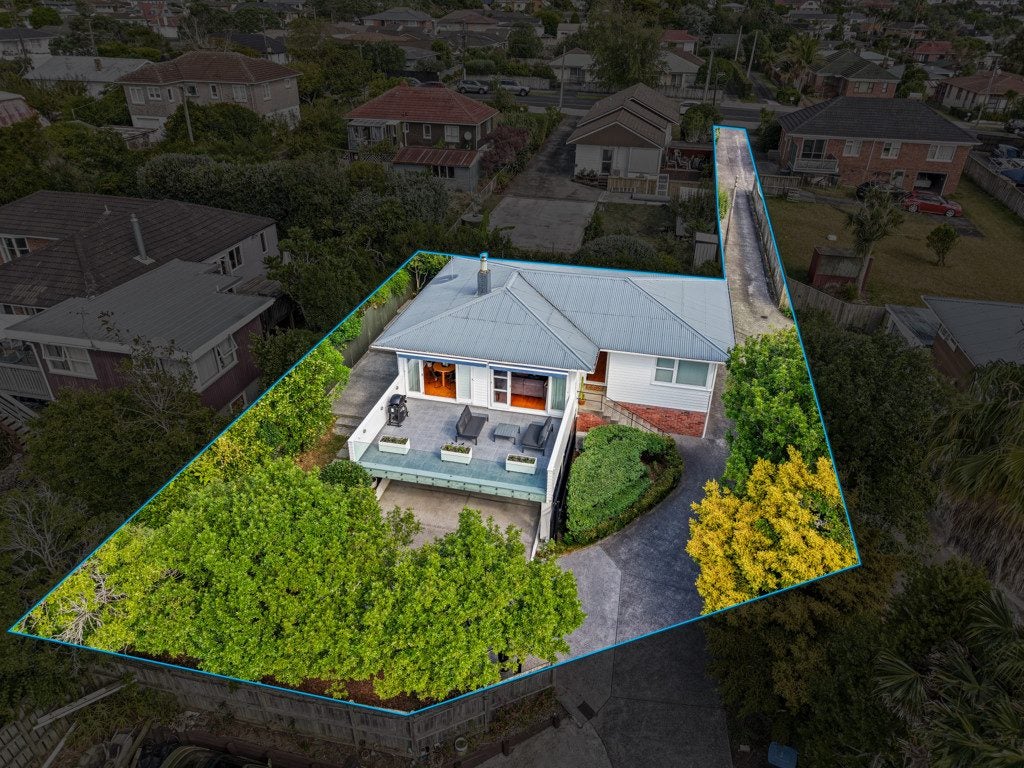 9A Matata Street, Blockhouse Bay, Auckland - Carousel 2