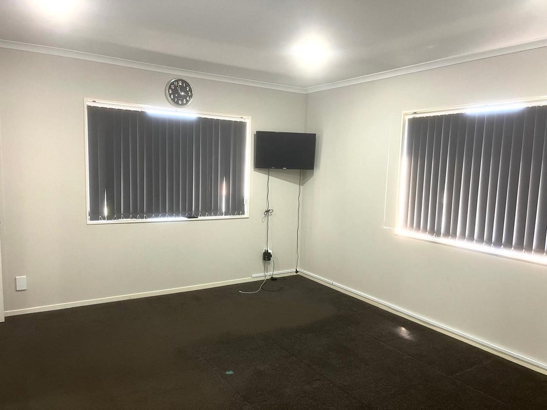 58 Cartmel Avenue, Massey, Auckland - Carousel 28