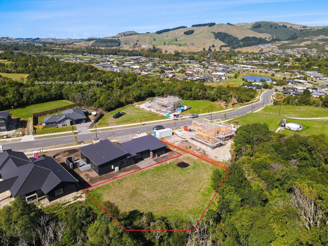 35 Okaia Drive, Kinloch, Taupo - Carousel 2