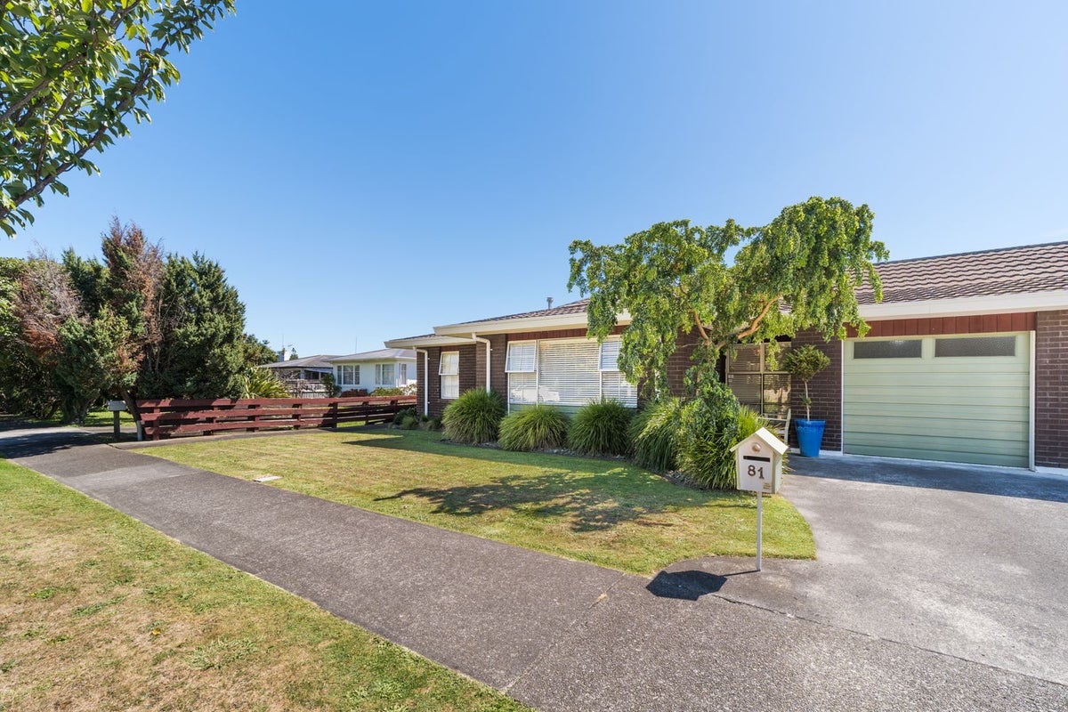81 Long Melford Road, Awapuni, Palmerston North - Carousel 1