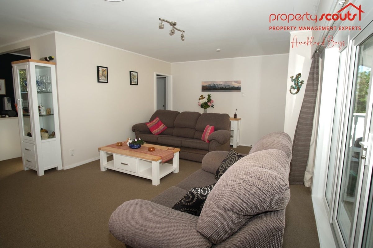 85 Eban Avenue, Hillcrest, Auckland - Carousel 16