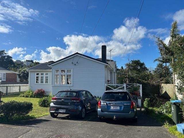 4 Wexford Road, Grey Lynn, Auckland - Carousel 1
