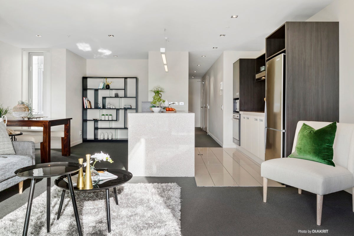 1B/11 Tennyson Street, Te Aro, Wellington - Carousel 1