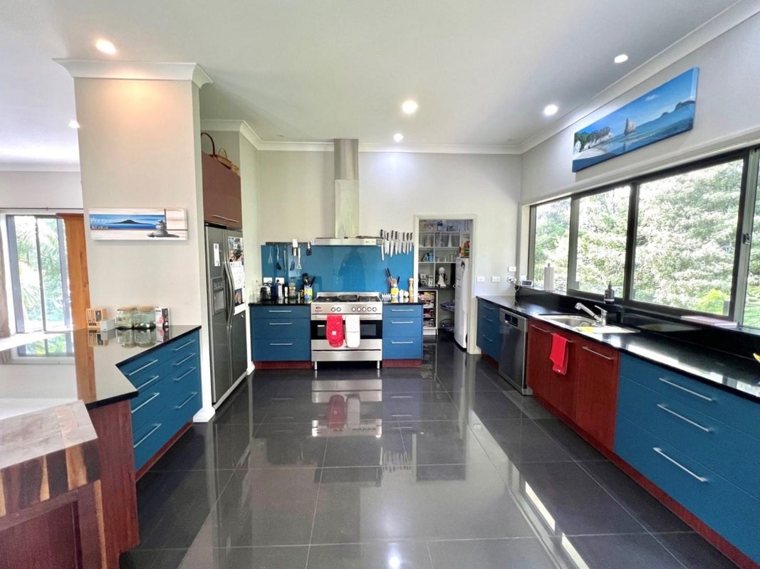 77 Paremoremo Road, Lucas Heights, Auckland - Carousel 2