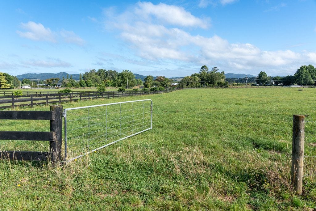 352 Bedford Road, Te Kowhai, Hamilton - Carousel 1