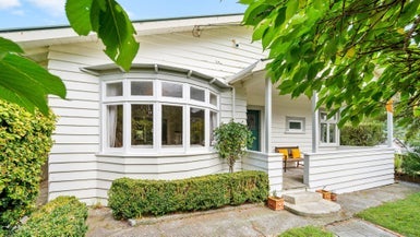 38 Colway Street, Ngaio, Wellington - Carousel 1