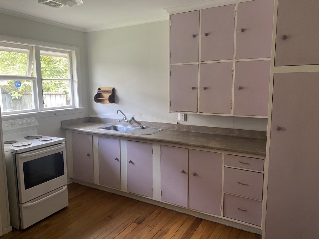 1/26 Tawa Street, Eastbourne, Lower Hutt - Carousel 2