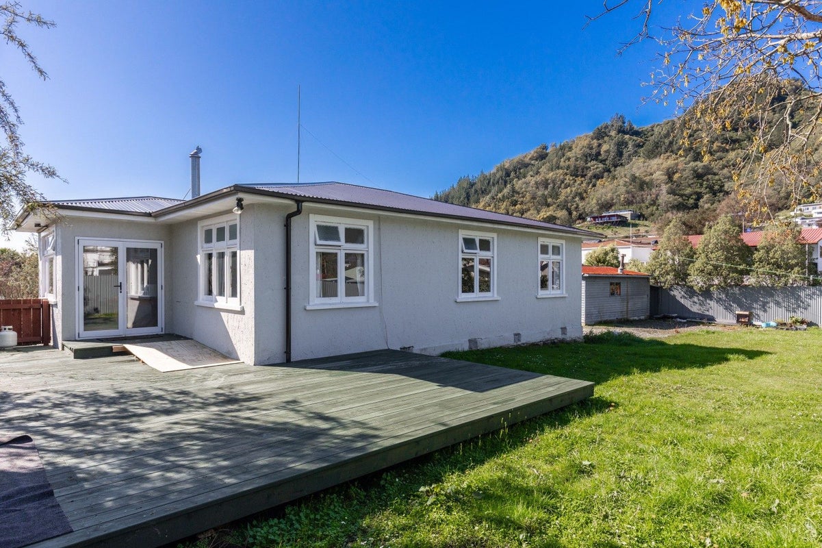 49A Hampden Street, Picton, Picton - Carousel 1