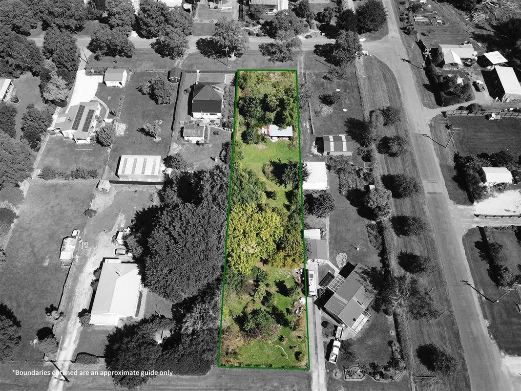 4 Balmoral Street, Waiau, Waiau - Carousel 1