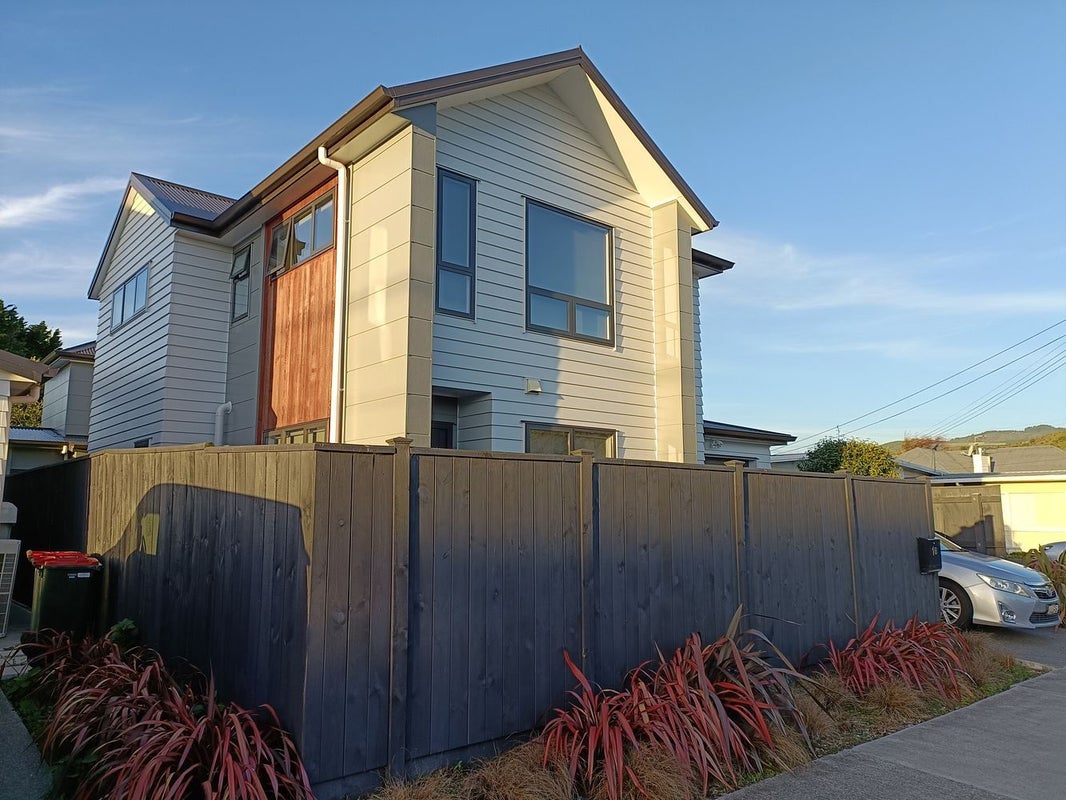 1B Porutu Street, Fairfield, Lower Hutt - Carousel 1