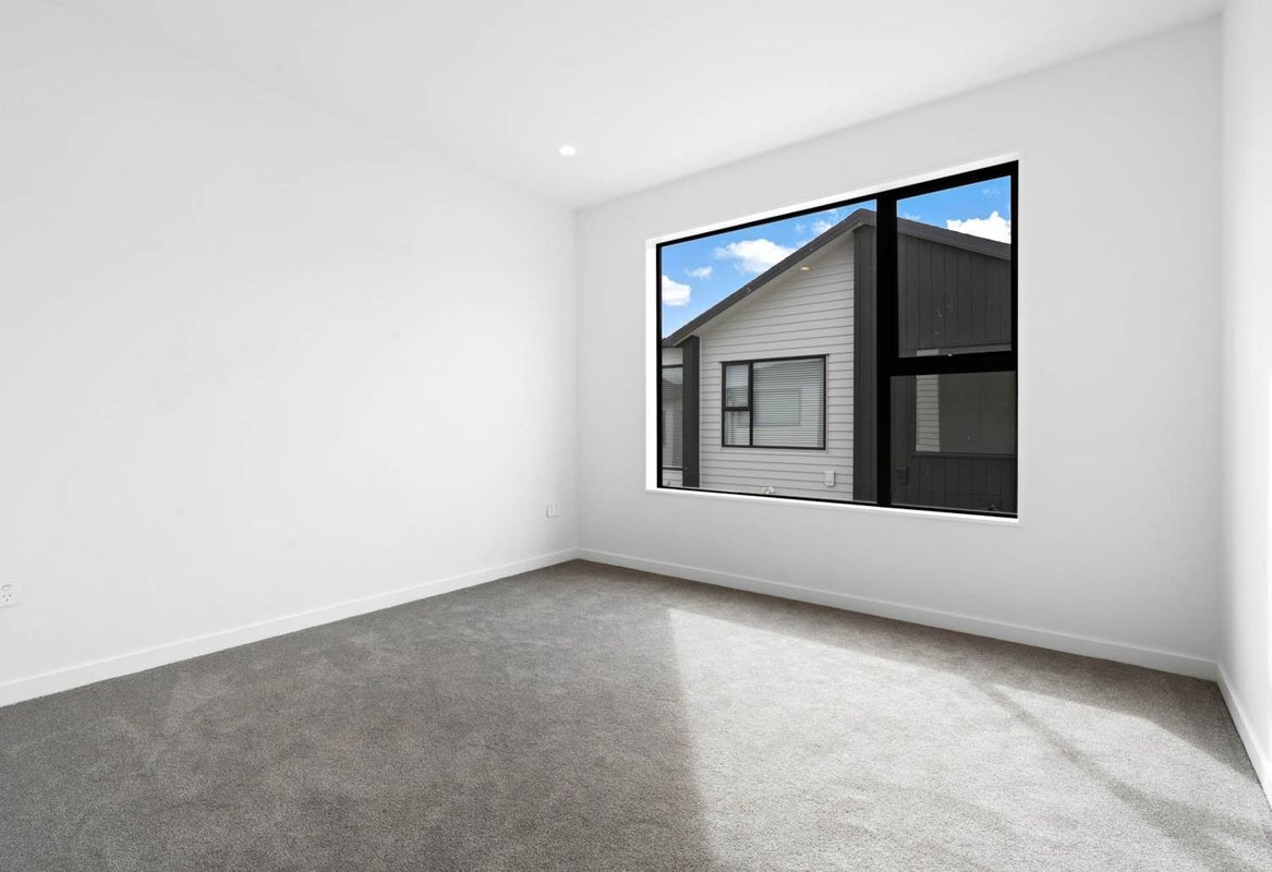 5E Poto Street, Te Atatu South, Auckland - Carousel 14