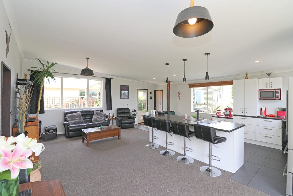 2 Pomona Road West, Makarewa, Invercargill - Carousel 2