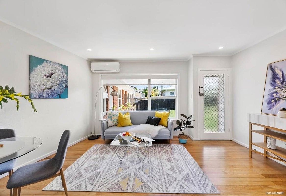 3/30 Hororata Road, Hauraki, Auckland - Carousel 2
