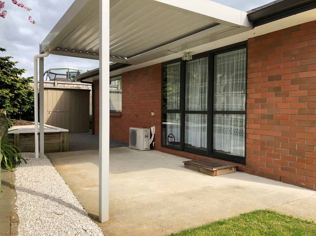 29B Dixon Road, Fitzroy, Hamilton - Carousel 2