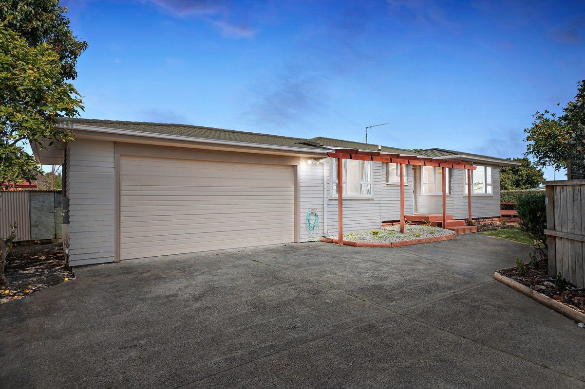 5A Kauri Drive, Waiuku, Waiuku - Carousel 1