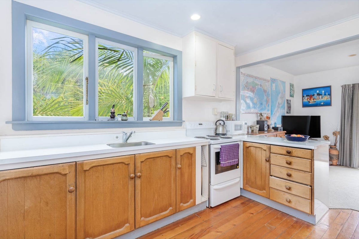 37 Anzac Road, Morningside, Whangarei - Carousel 2