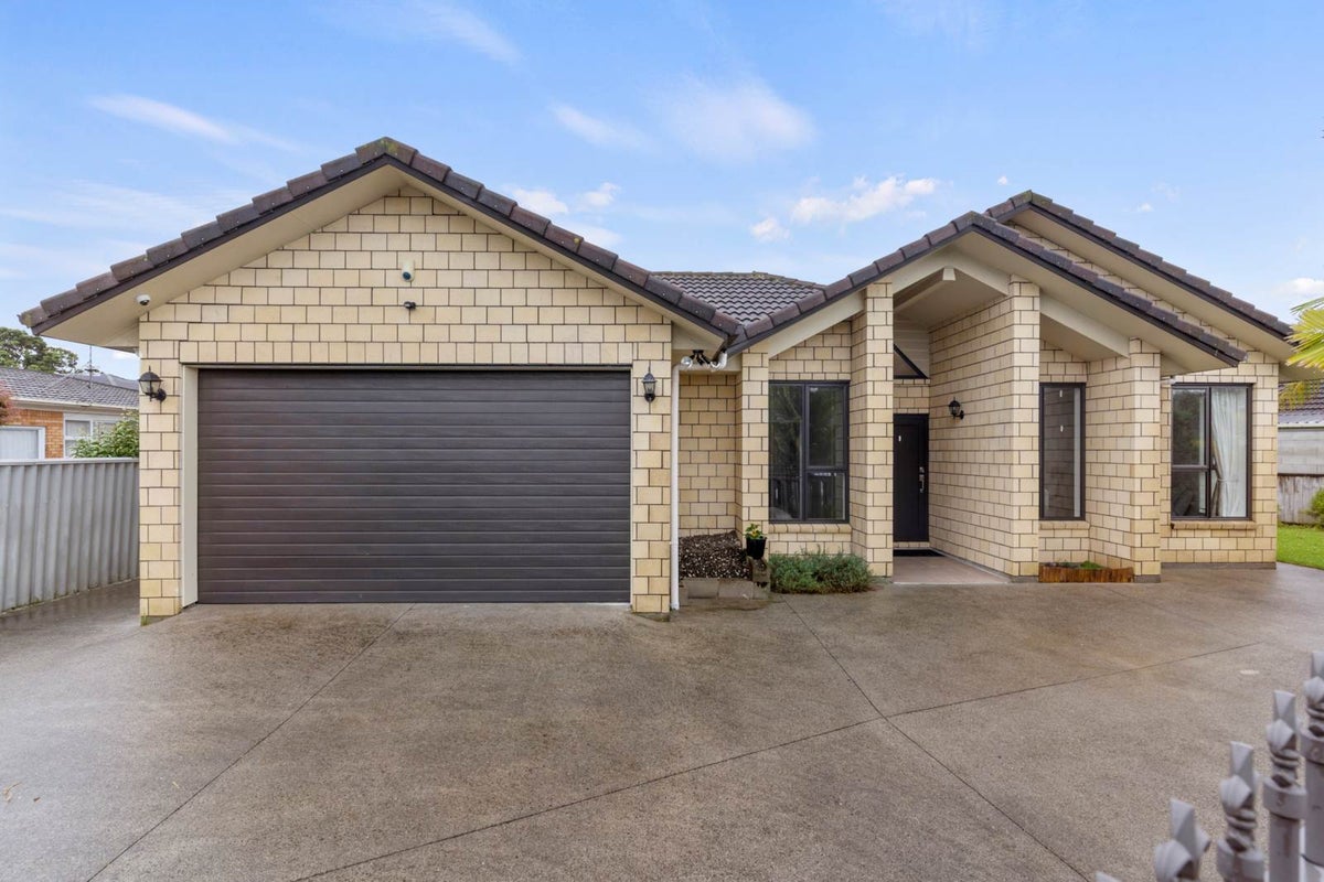 1/1 Rito Place, Papatoetoe, Auckland - Carousel 2