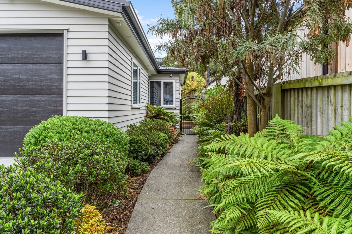 32 Wakatu Avenue, Moncks Bay, Christchurch - Carousel 1