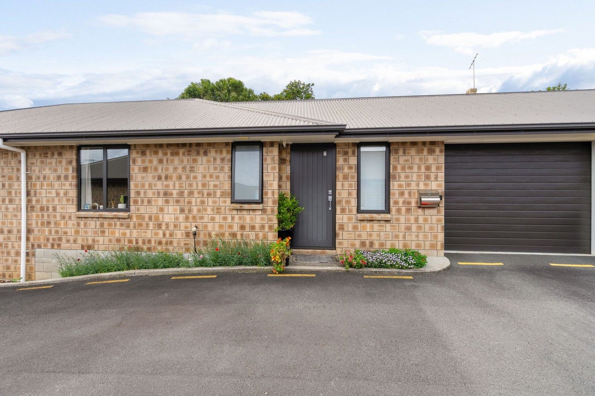 7/99 Lake Road, Frankton, Hamilton - Carousel 1