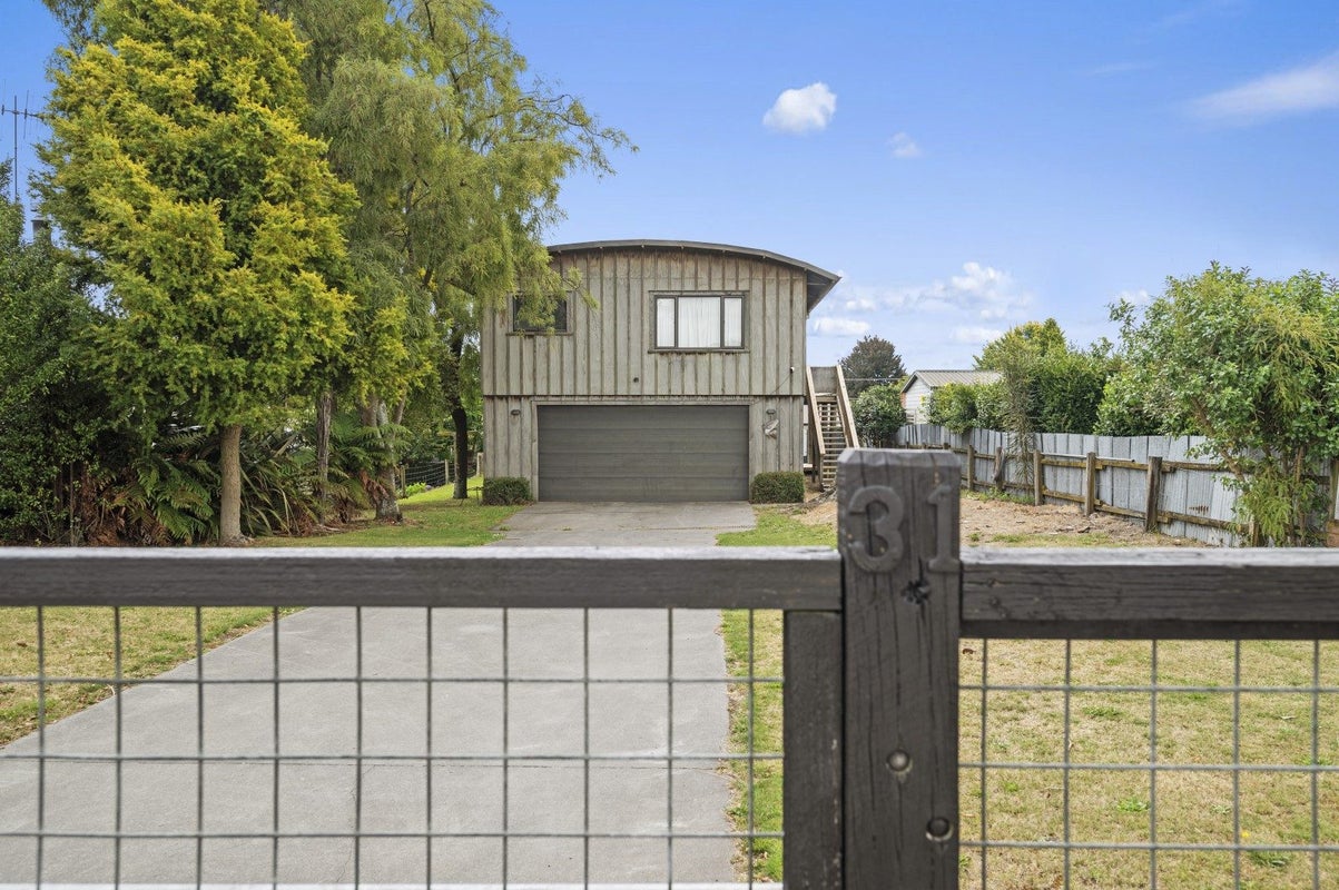 31 Whakaipo Avenue, Taupo, Taupo - Carousel 23