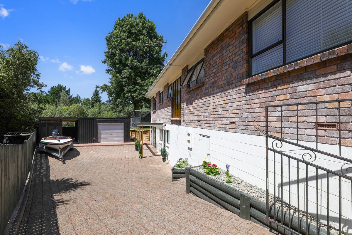49 Icarus Place, Sunnybrook, Rotorua - Carousel 23