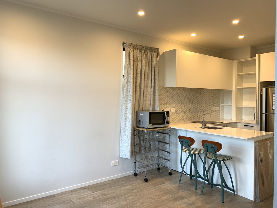 16 Fenchurch Street, Glen Innes, Auckland - Carousel 12