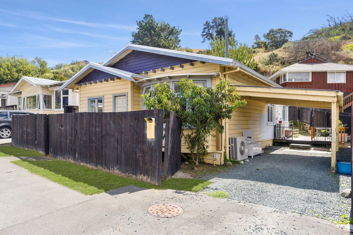 48 Emano Street, Toi Toi, Nelson - Carousel 1