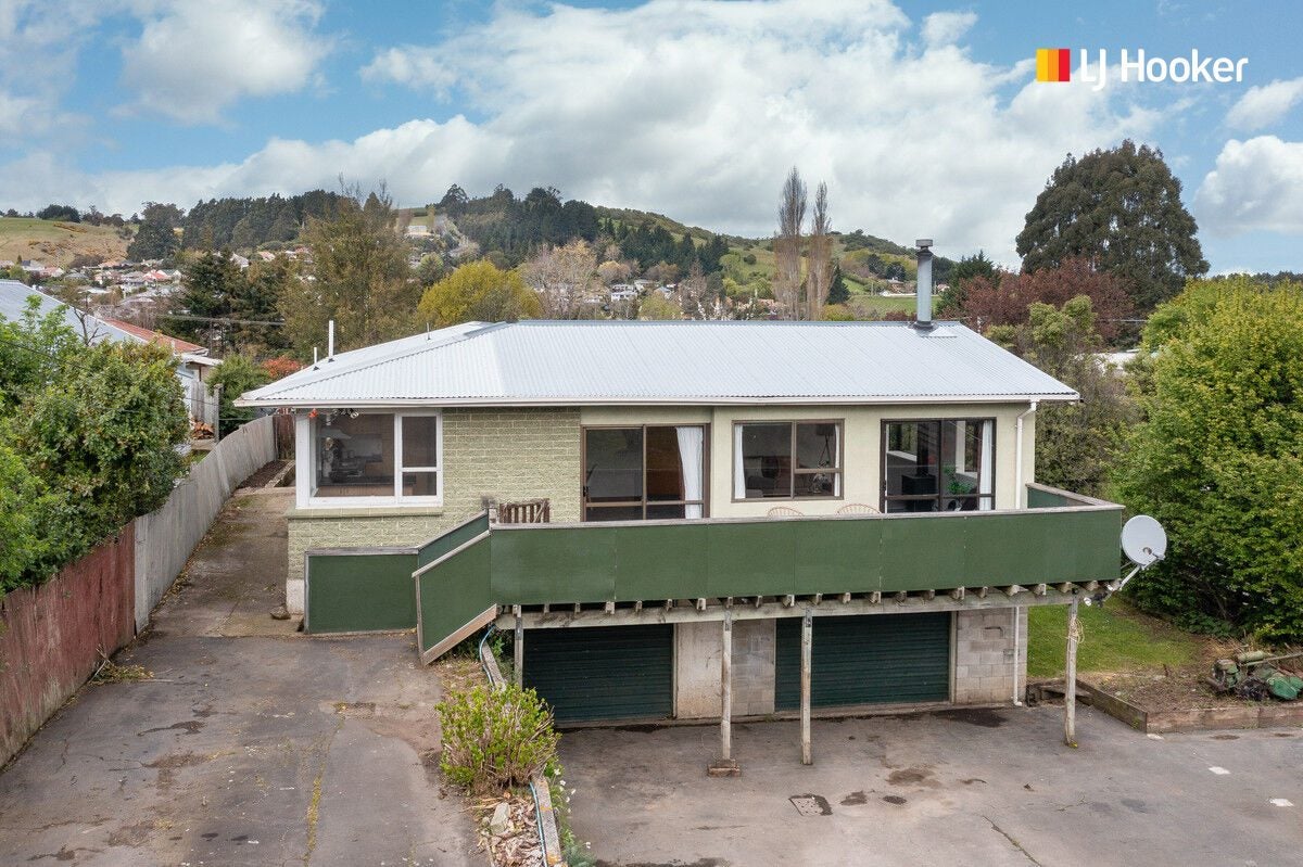 29 Binnie Street, Abbotsford, Dunedin - Carousel 1