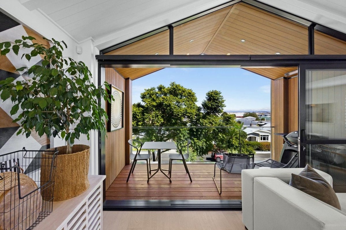 3A Coronation Street, Ahuriri, Napier - Carousel 2