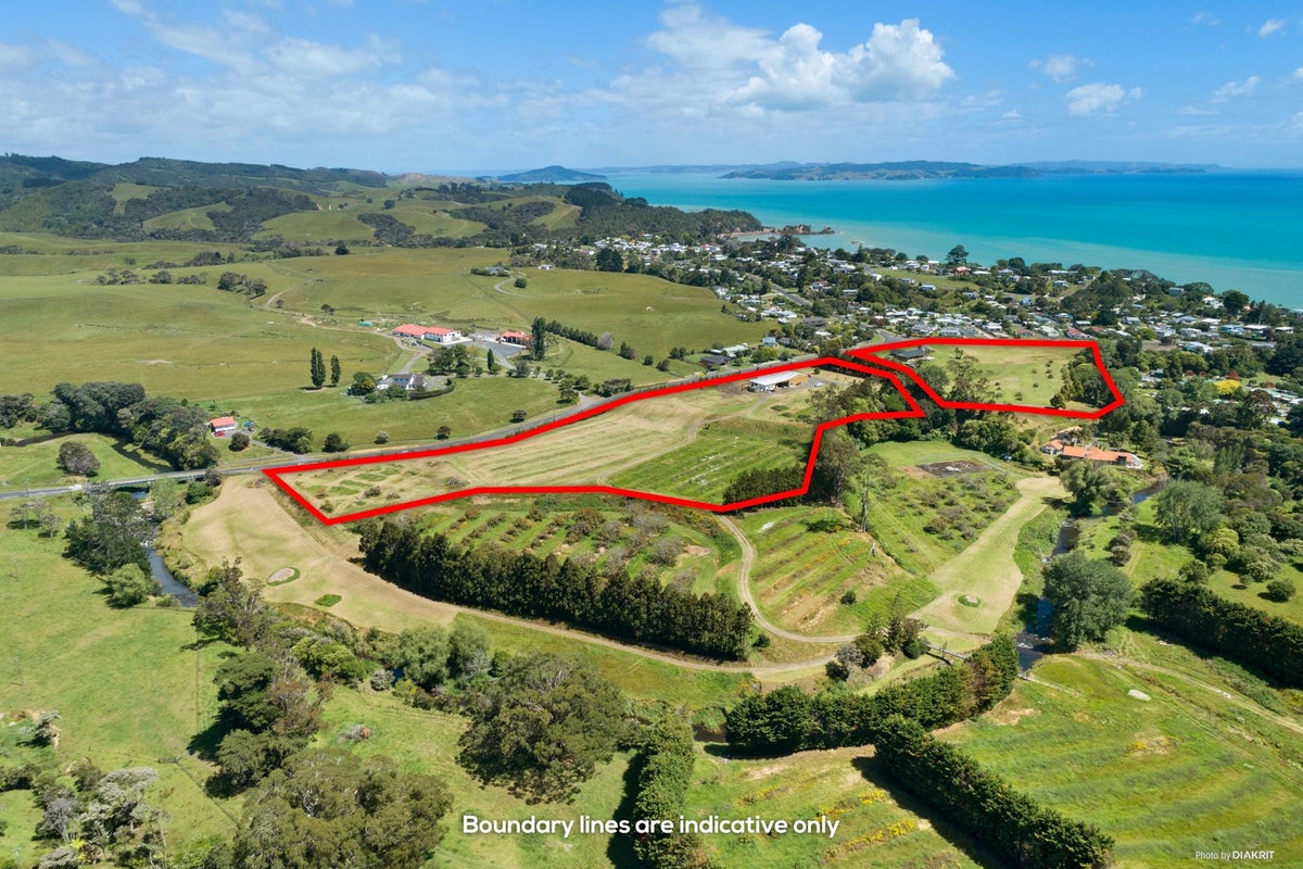 58 Orere Point Road, Orere Point - Carousel 2