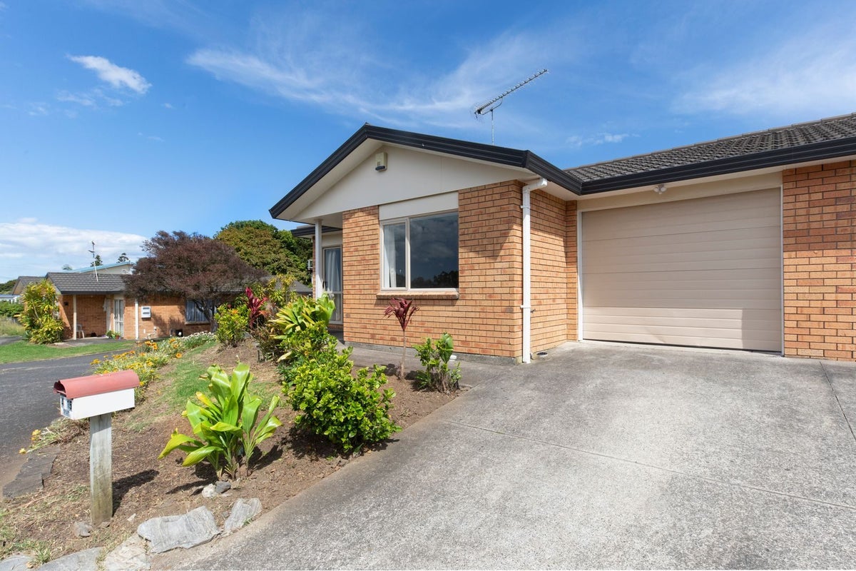 4/15 Hastie Avenue, Mangere Bridge, Auckland - Carousel 10
