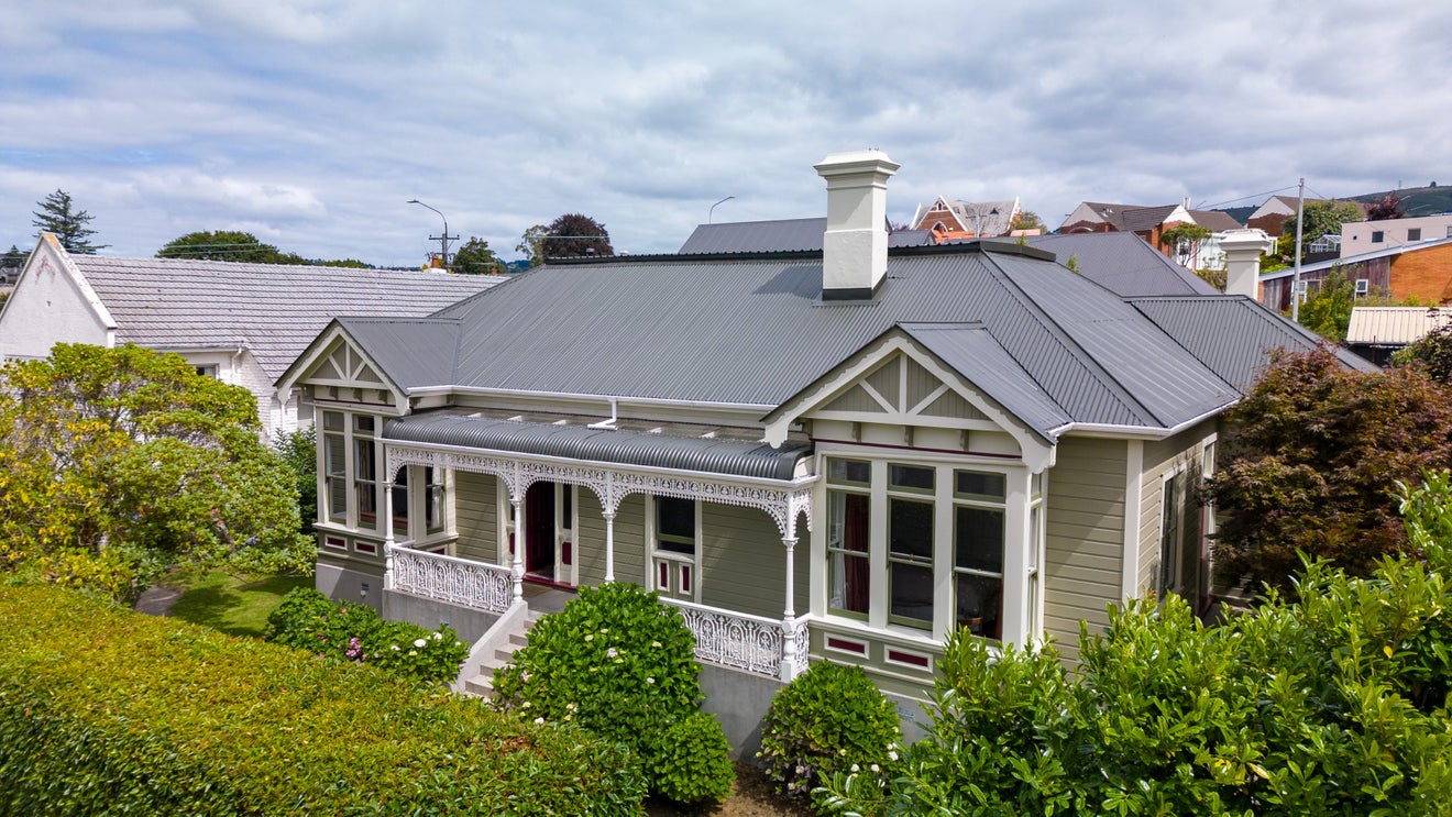 46 Drivers Road, Maori Hill, Dunedin - Carousel 1